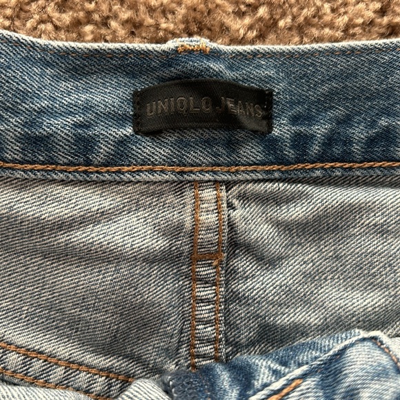 Uniqlo Jean Shorts - Picture 2 of 4